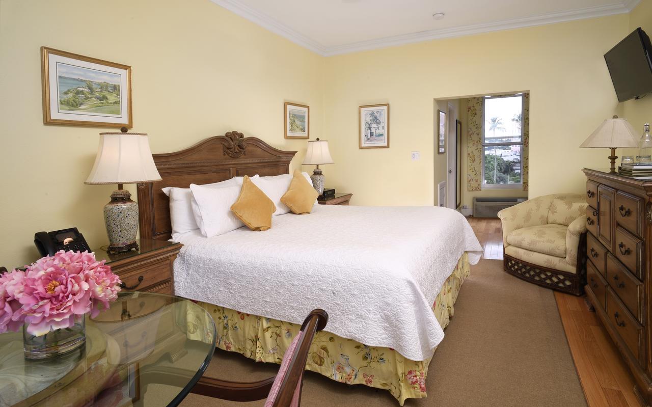 Rosedon Hotel Pembroke Екстер'єр фото